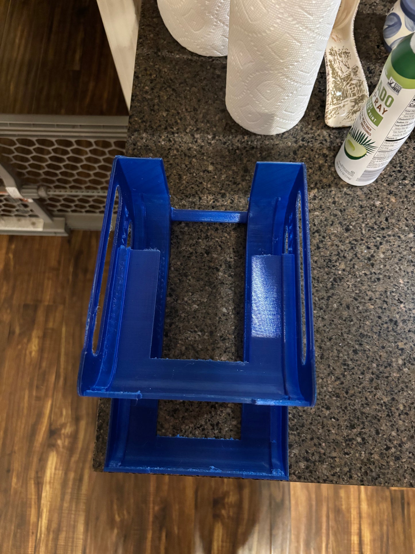 Fridge can tray