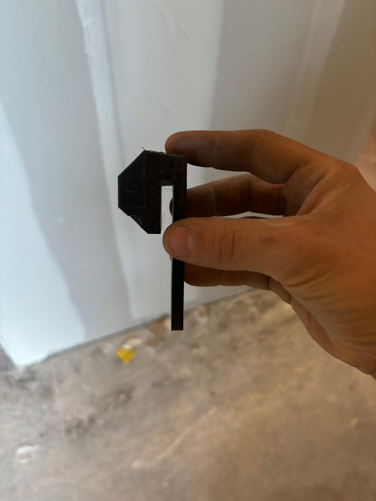 Pocket bit holder