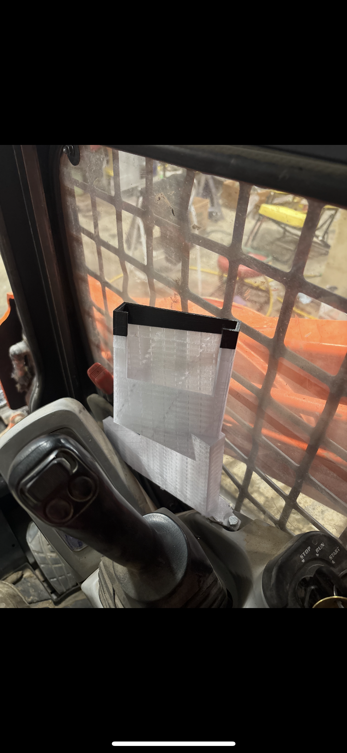 Kubota SVL 90 Phone Holder