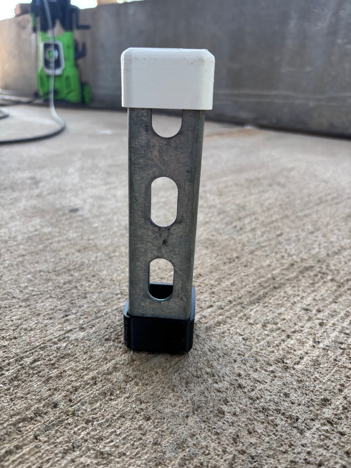 Uni strut end caps