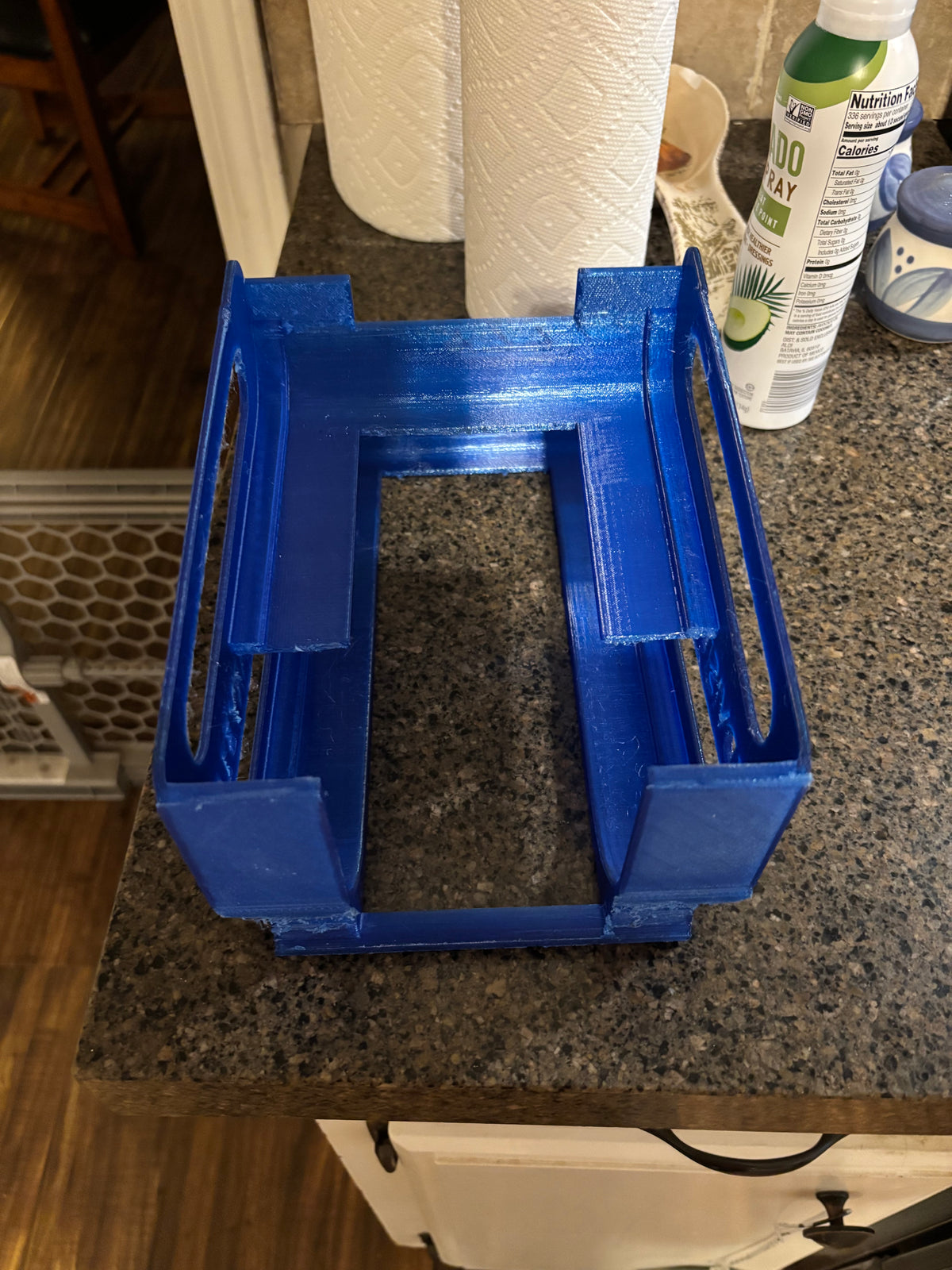 Fridge can tray